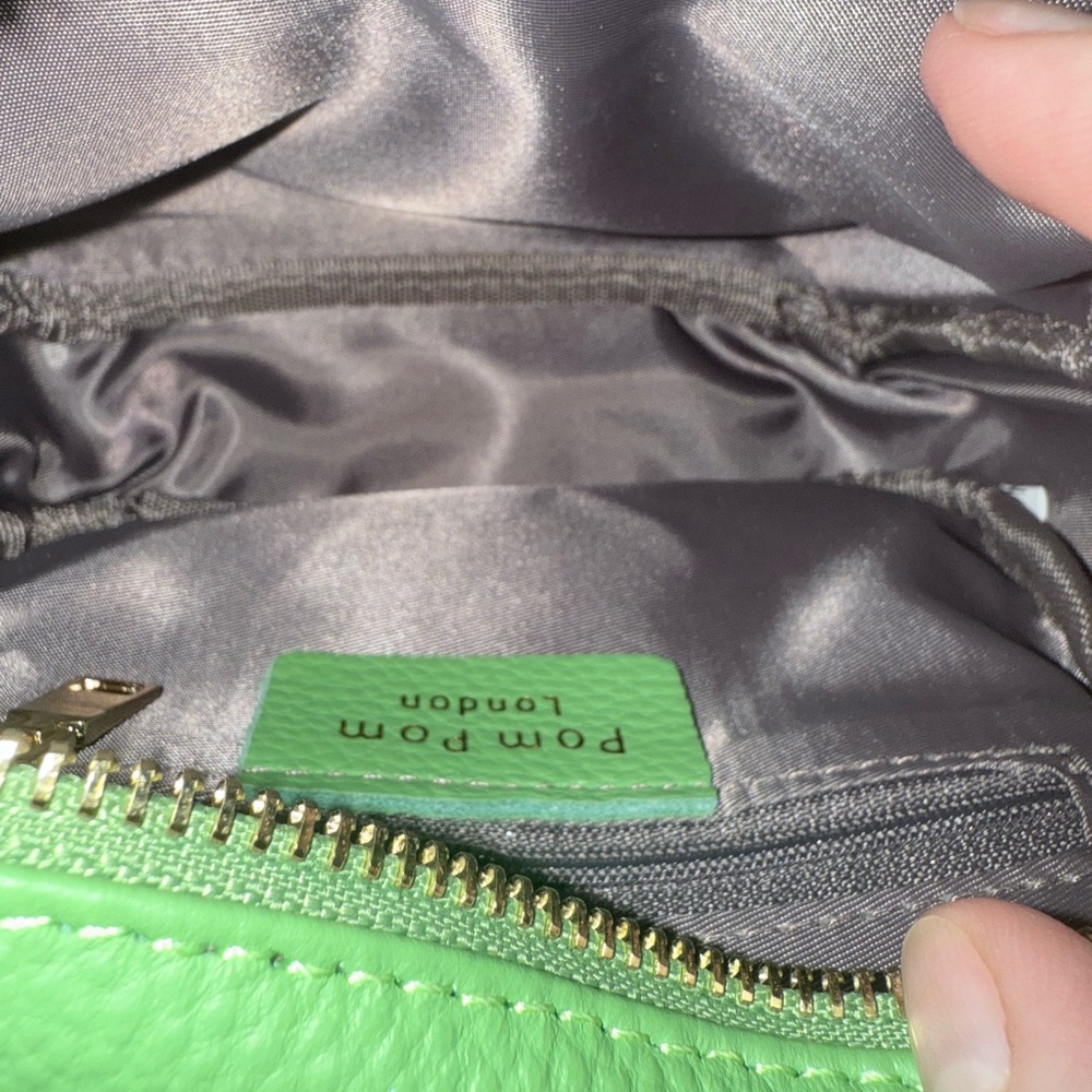 Pom Pom London Green Leather Crossbody Bag - Picture 5 of 5